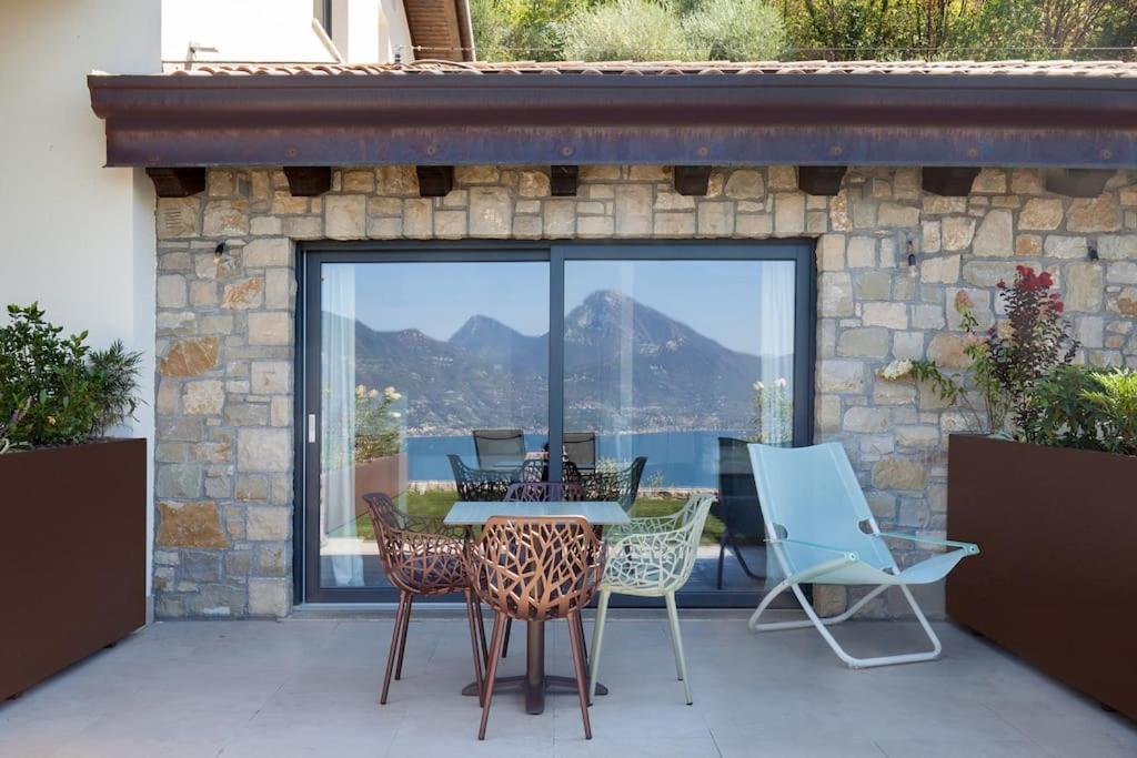 Villa Divina-Apt Armonia-Con Piscina E Vista Lago Castelletto Di Brenzone Exteriör bild