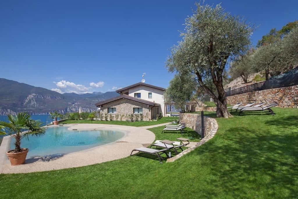 Villa Divina-Apt Armonia-Con Piscina E Vista Lago Castelletto Di Brenzone Exteriör bild